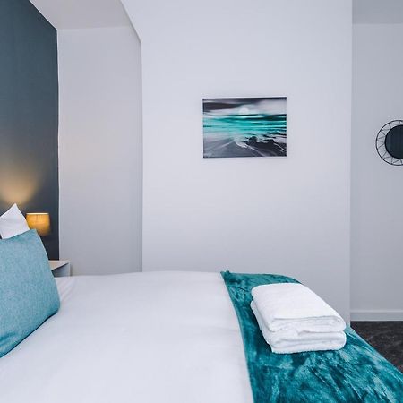 Cosy 3 Bed 3 Bath House - Central Liverpool -Self Check-In & Free Parking! Villa Exterior foto