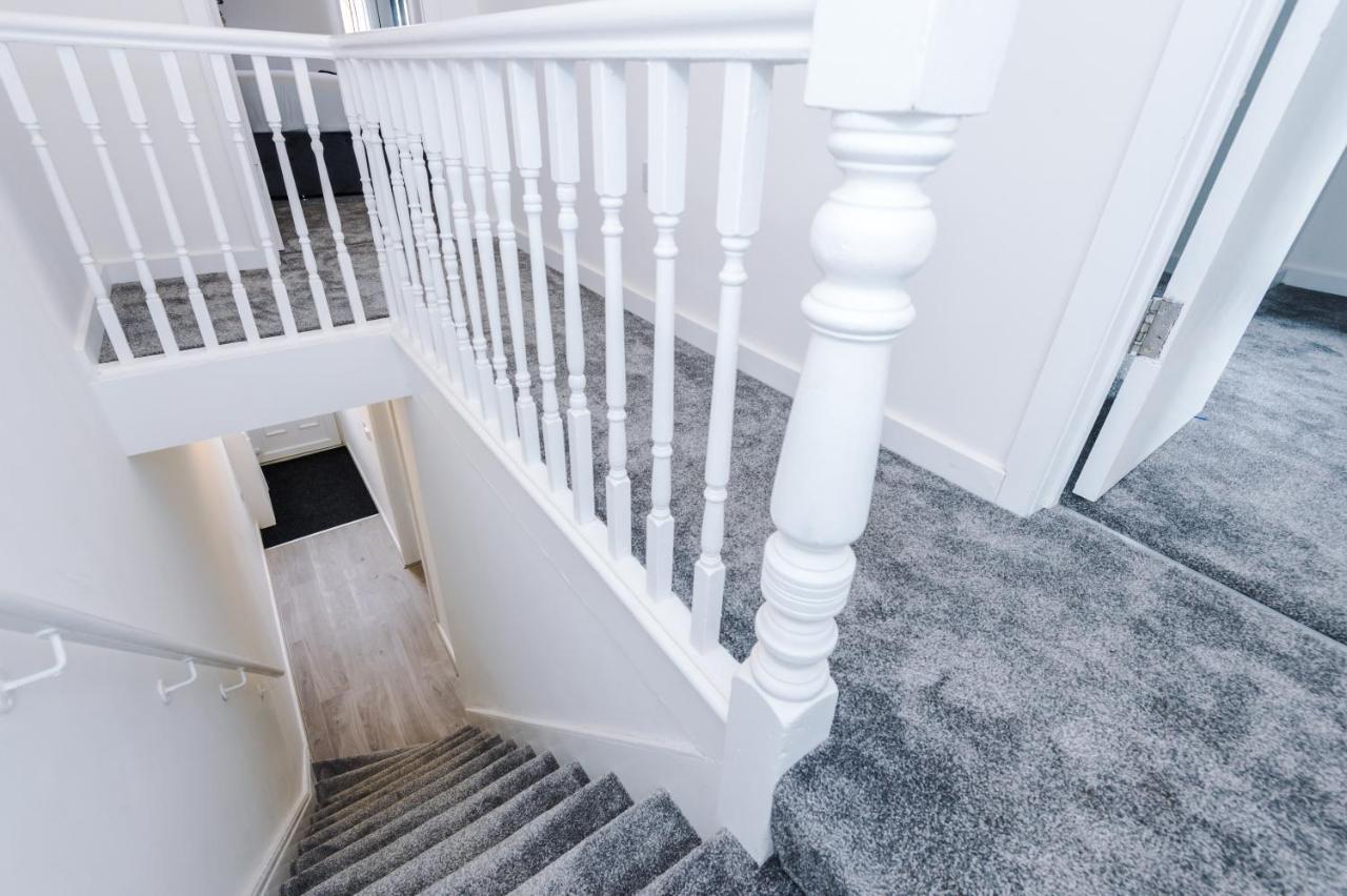 Cosy 3 Bed 3 Bath House - Central Liverpool -Self Check-In & Free Parking! Villa Exterior foto